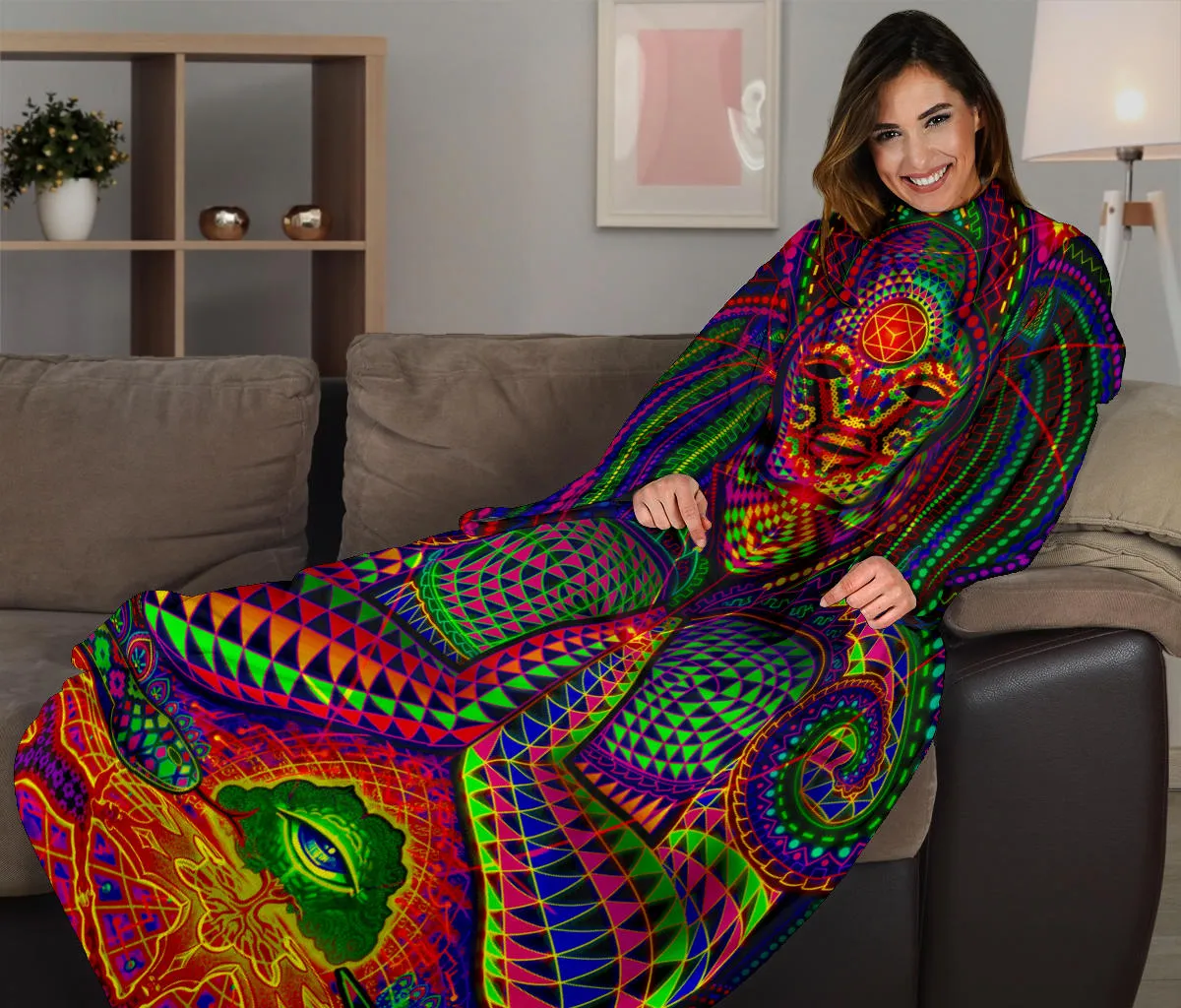 THE GOD SOURCE SLEEVE BLANKET | SALVIA DROID